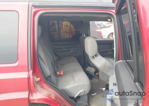 2006 Jeep Commander from USA, damaged, VIN 1J8HG48K76C303935